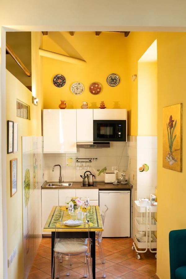 Monti Romantic Sunshine Maisonette 외부 사진